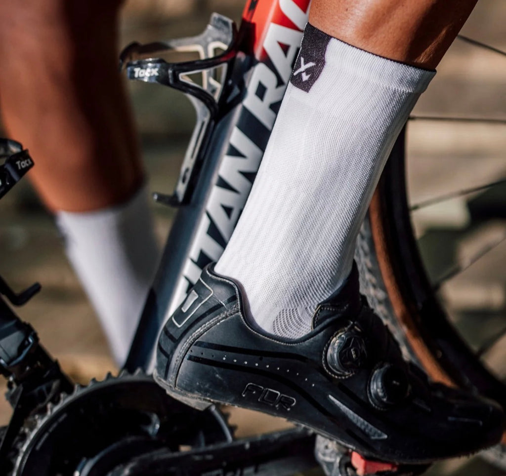 Sox Footwear Slight White Minimalist Crew Socks